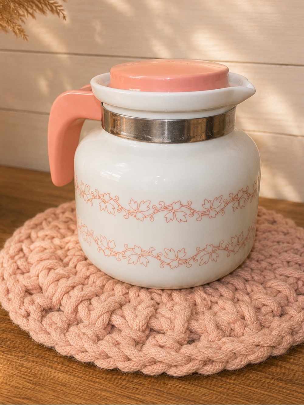 Pozzani — Vintage Porcelain Small Teapot with Pink Handle & Lid